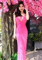 Hundreds of dazzling profiles: Yanling (Lisa), member from China