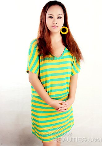 Date the woman of your dreams: Jian, from China woman