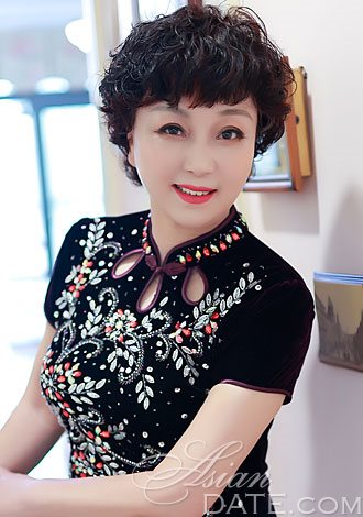 Gorgeous profiles pictures: Asian college member Ling hua from Zhengzhou