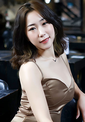 Most gorgeous profiles: caring Thai member Qing shuang from Zhengzhou