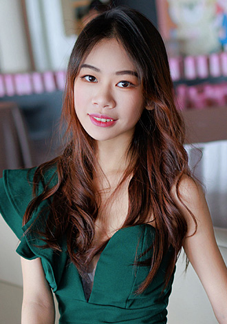 Most gorgeous profiles: Bixia from Nanning, Asian Member member